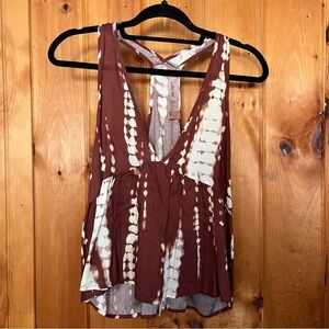 Stylish Brown and White Tie-Dye Tank Top
